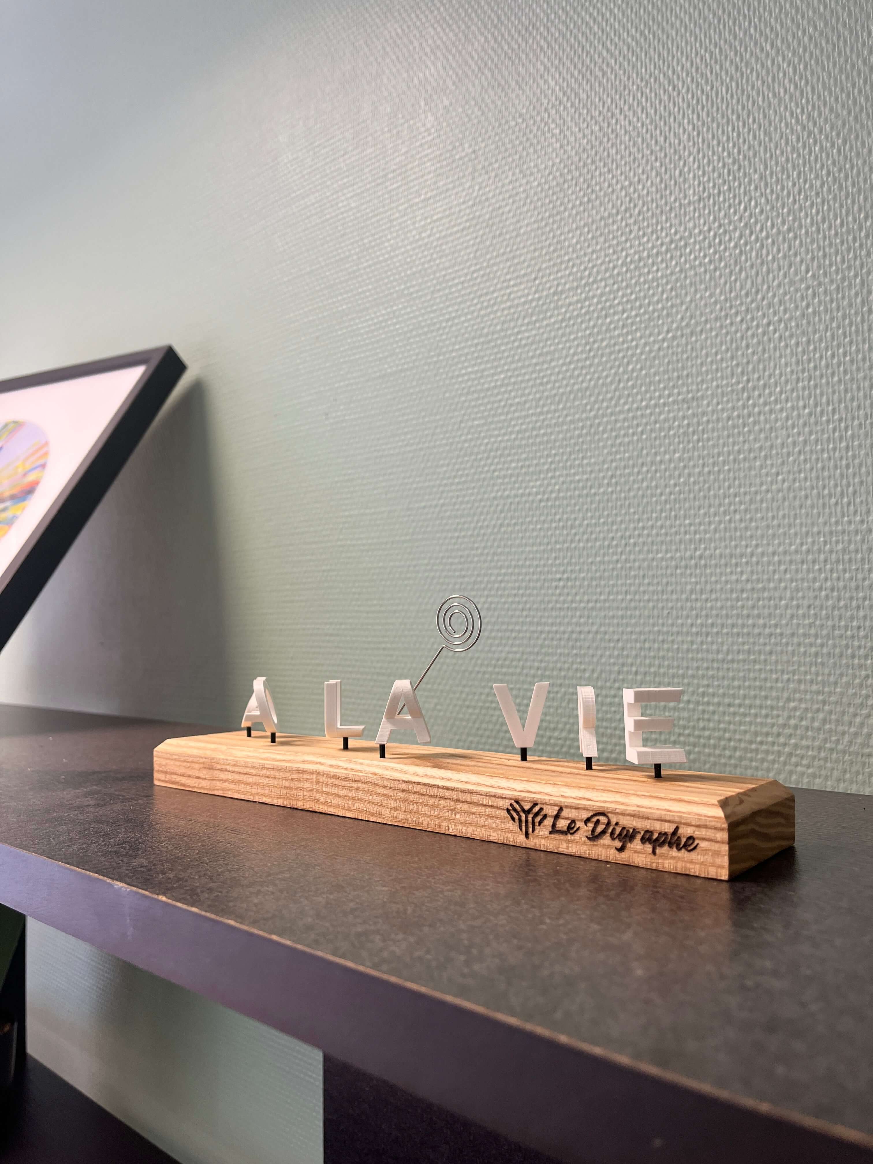 Digraphe Sourire - À la vie