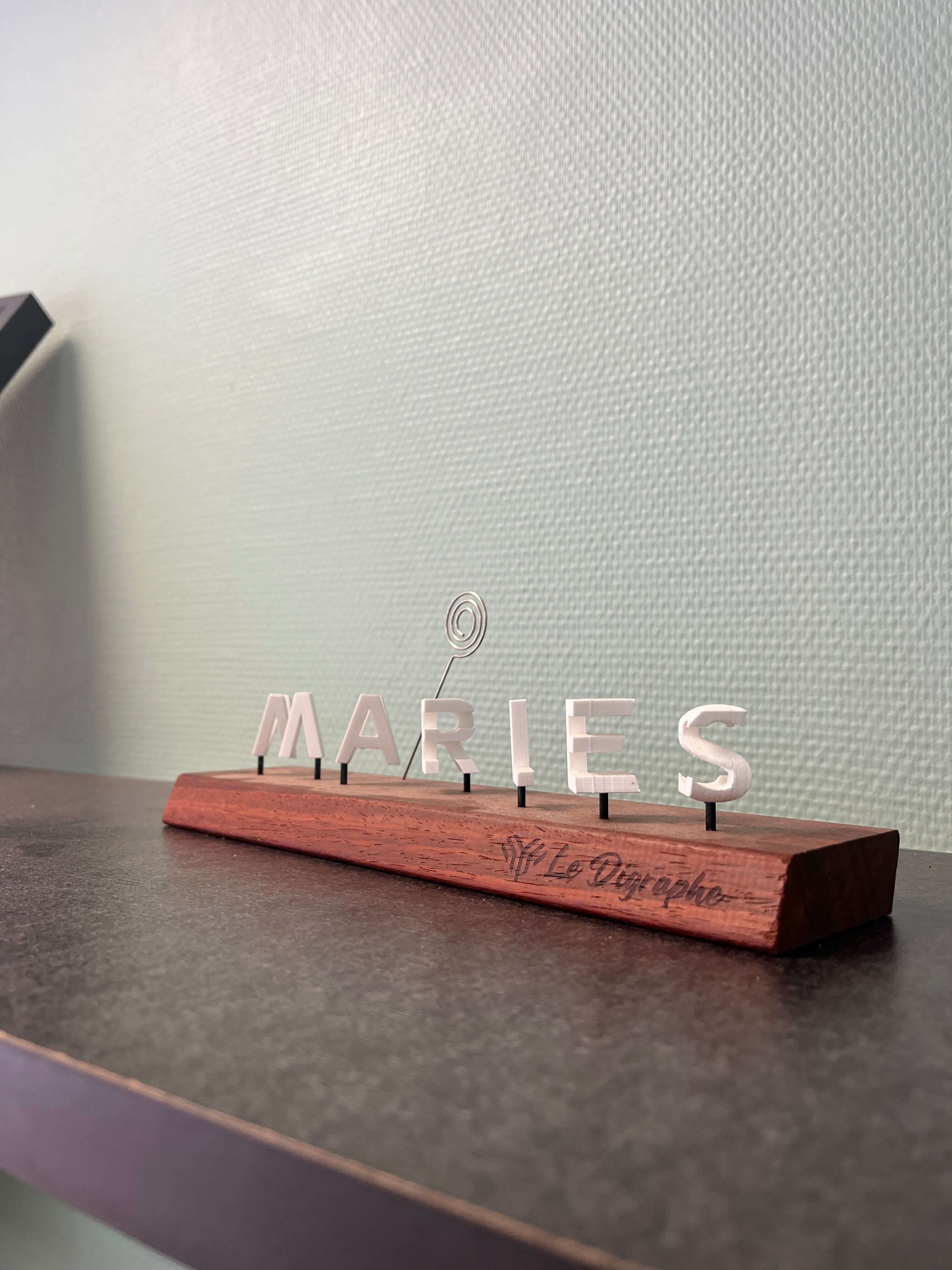 Digraphe Vive les - mariés