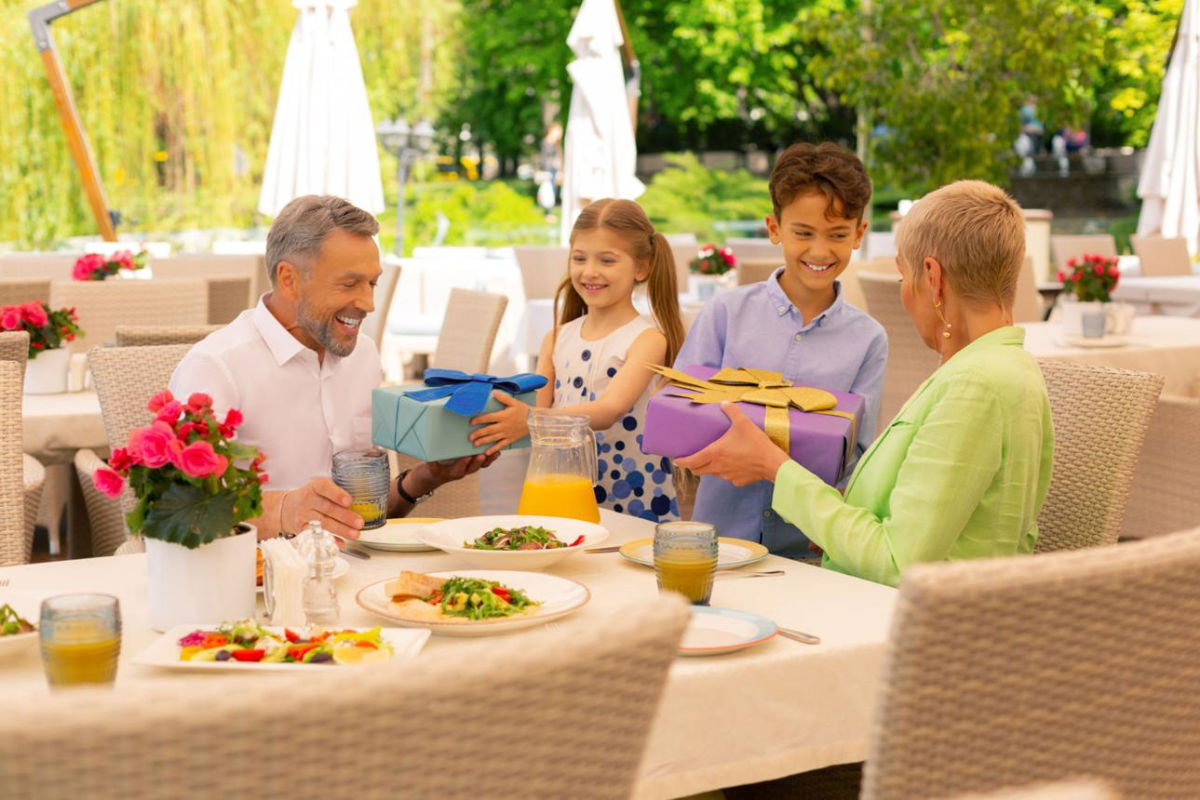 Cadeau grand-père original : des idées qui sortent de l’ordinaire