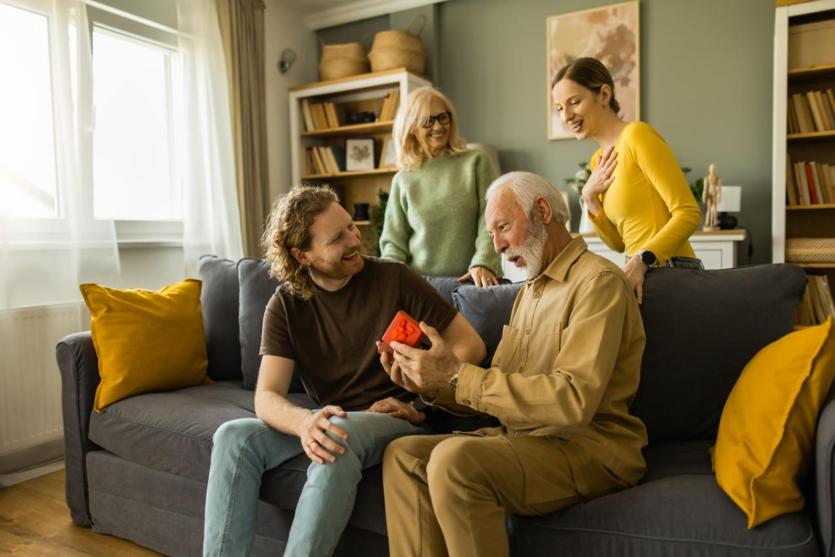 Cadeau première fête des grand père : quelles idées offrir pour une première célébration